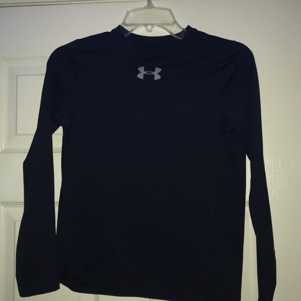 Under Armour Black Cold Gear long sleeve